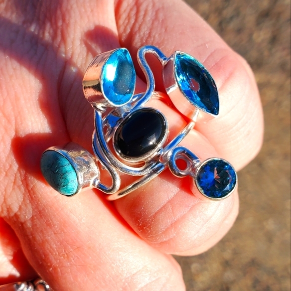New Twisted Black Onyx, Turquoise and Blue Topaz Silver Ring. - Picture 4 of 12